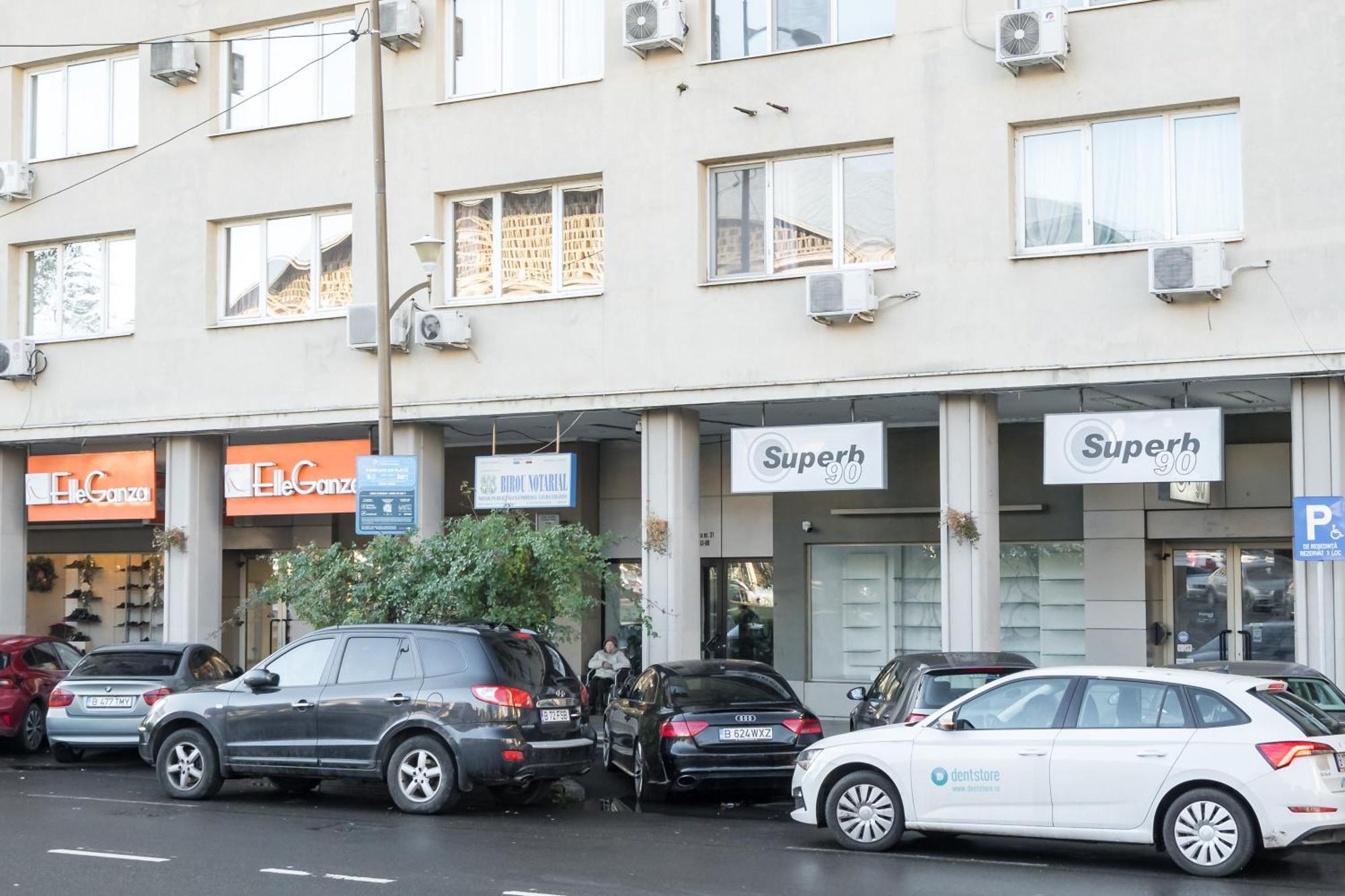 Top Location With Iconic View - Sala Palatului Bucureşti Exterior foto